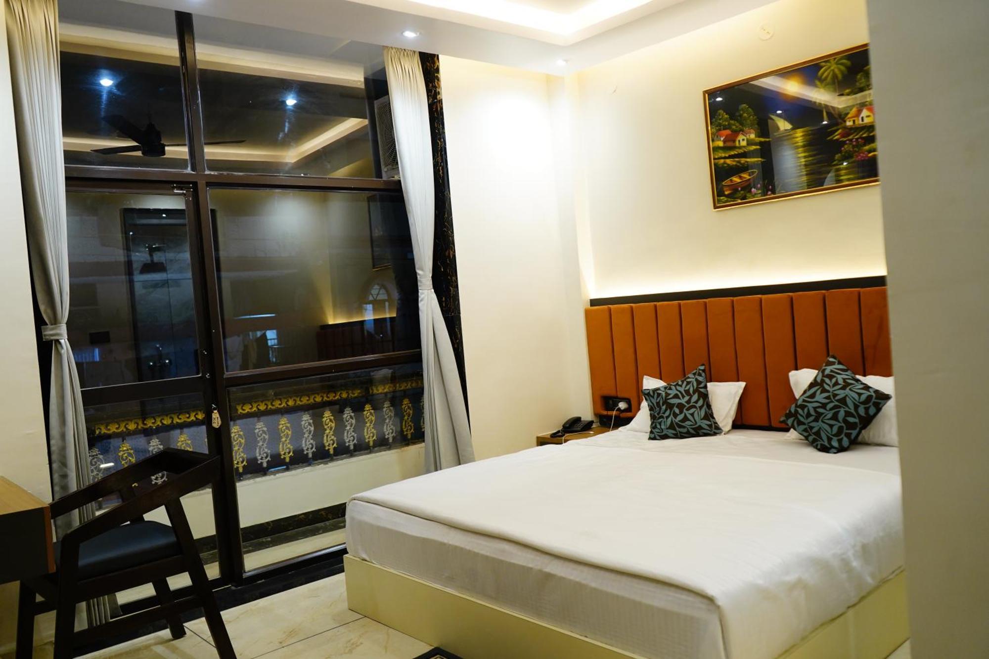 Hotel Shakuntla Palace - 400 Meters Away From Vishnu Pad Temple 7 Mins Walk 가야 외부 사진
