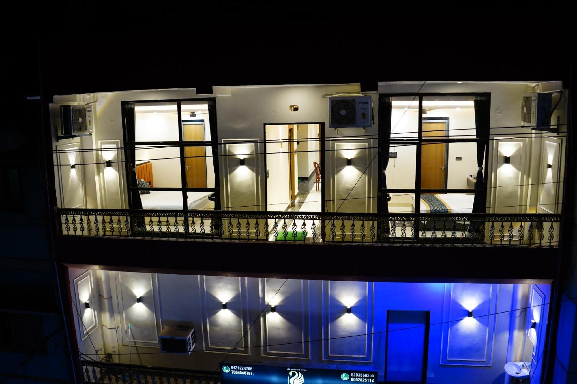 Hotel Shakuntla Palace - 400 Meters Away From Vishnu Pad Temple 7 Mins Walk 가야 외부 사진