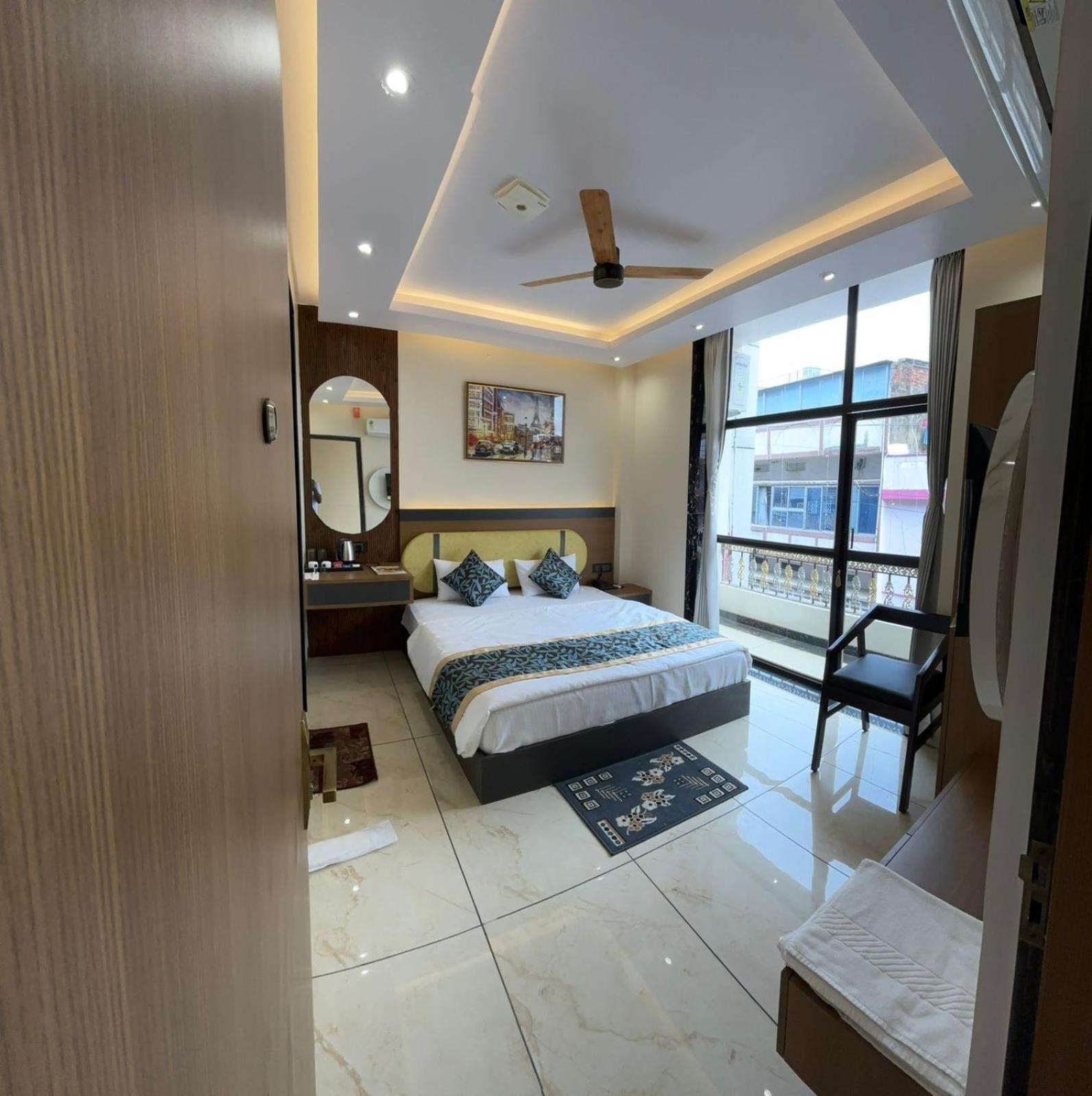 Hotel Shakuntla Palace - 400 Meters Away From Vishnu Pad Temple 7 Mins Walk 가야 외부 사진
